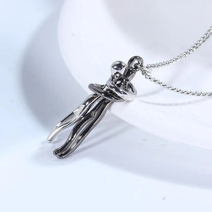 AHYAN- Hug Necklace